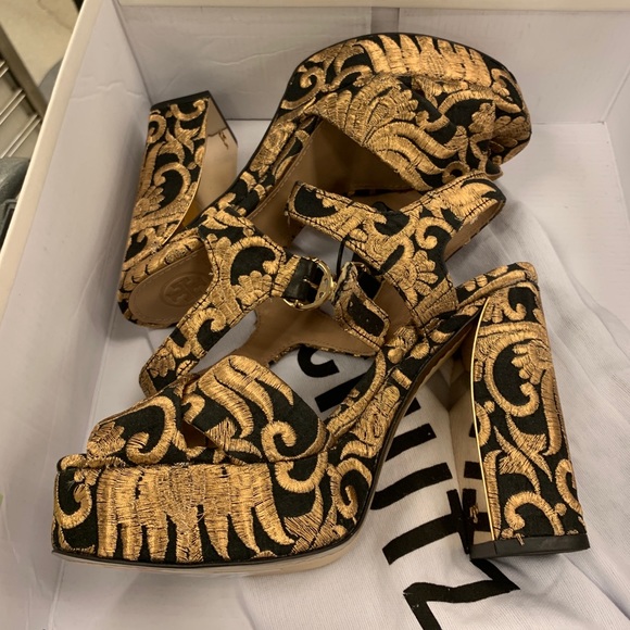 BRAND NEW Tory Burch Loretta Platform Heels - Picture 2 of 2